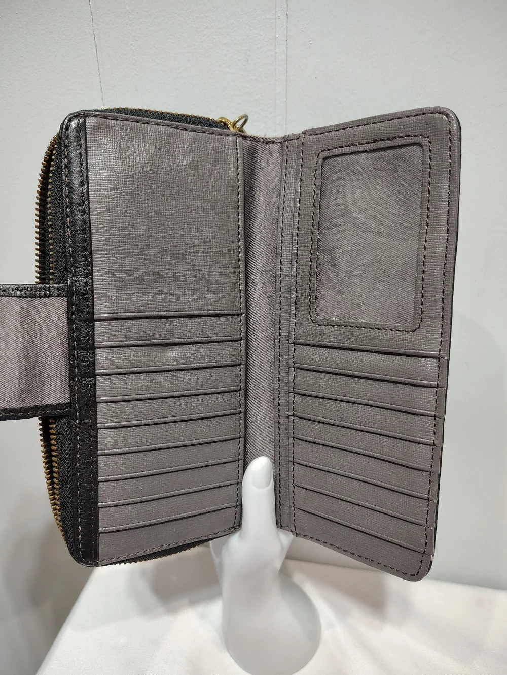 Fossil Black Leather Zip Around Wallet Wristlet Organizer Clutch Large